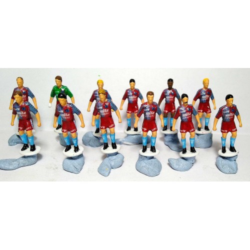 Subbuteo Andrew Table Soccer Aston Villa 1988-89 only 12 figures,no bases,no box